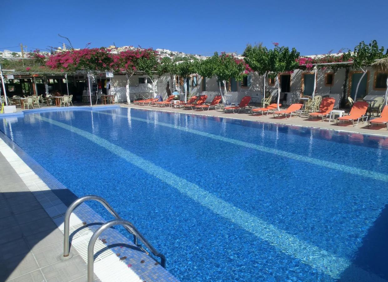 Santorini Camping & Hostel Fira  Exterior foto